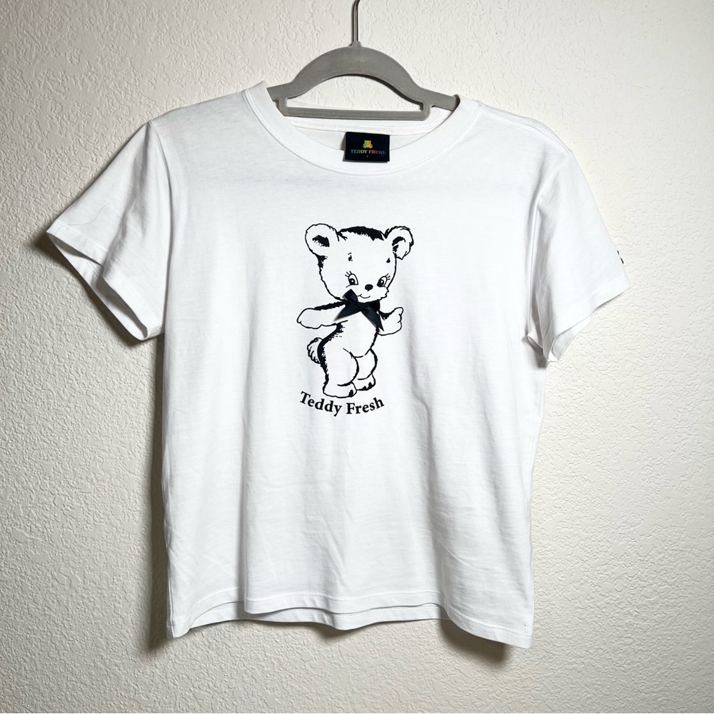H3 Teddy Fresh Tshirt with teddy bear wearing a bow design